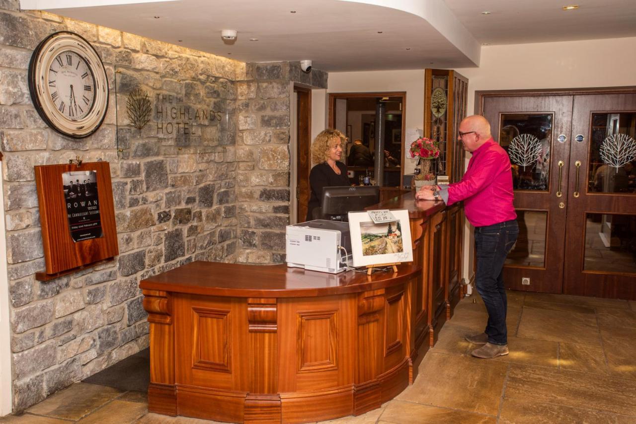 The Highlands Hotel Glenties Exterior photo